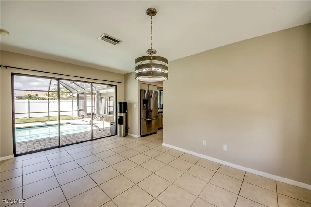 2210 SE 8th Terrace Cape Coral FL 33990