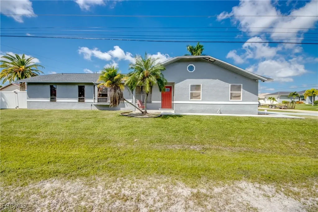 2210 SE 8th Terrace Cape Coral FL 33990
