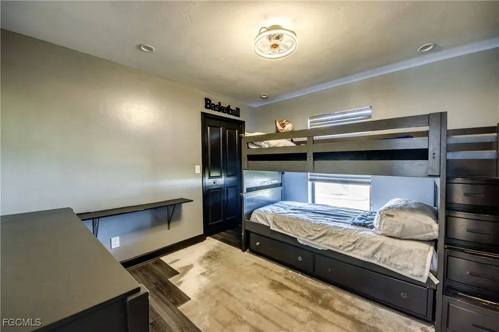 2210 SE 8th Terrace Cape Coral FL 33990