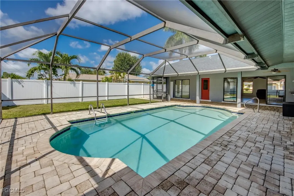 2210 SE 8th Terrace Cape Coral FL 33990