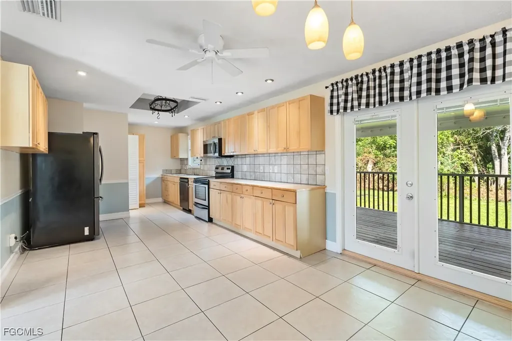 18613 Oriole Road Fort Myers FL 33967