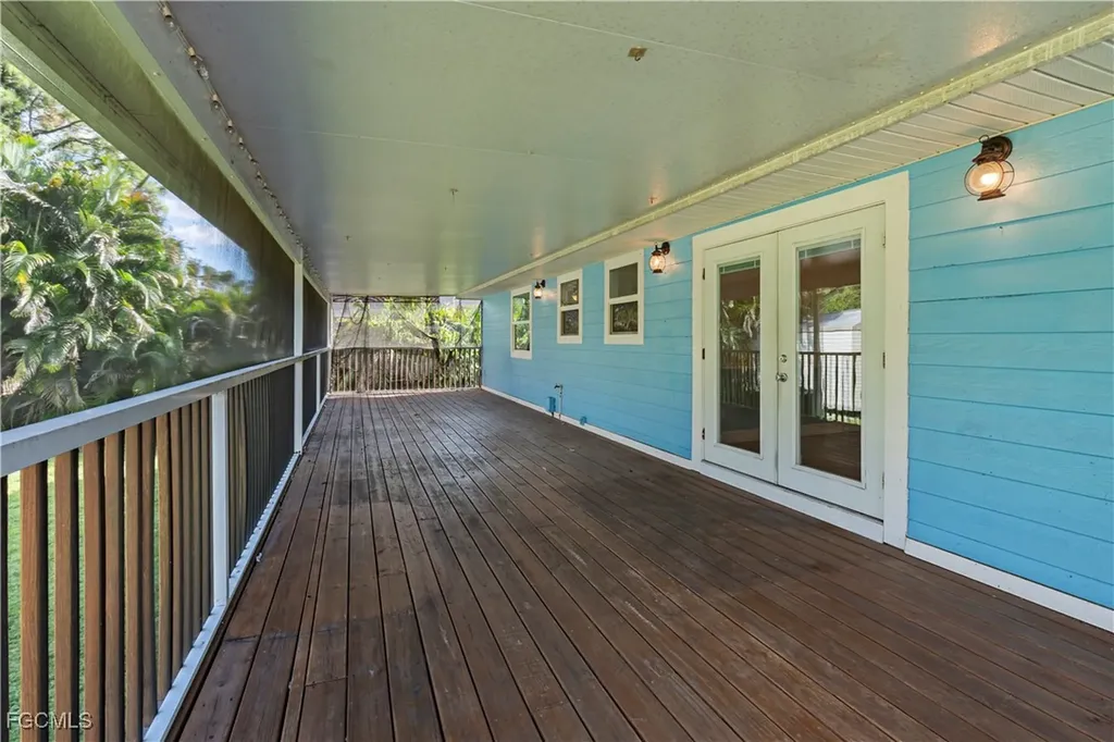 18613 Oriole Road Fort Myers FL 33967