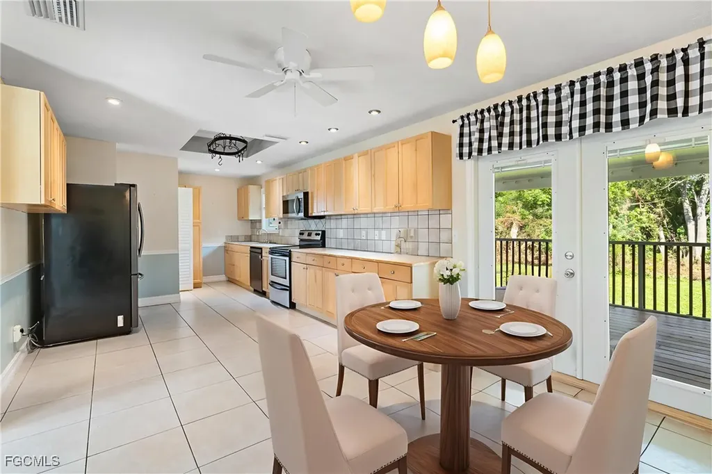 18613 Oriole Road Fort Myers FL 33967