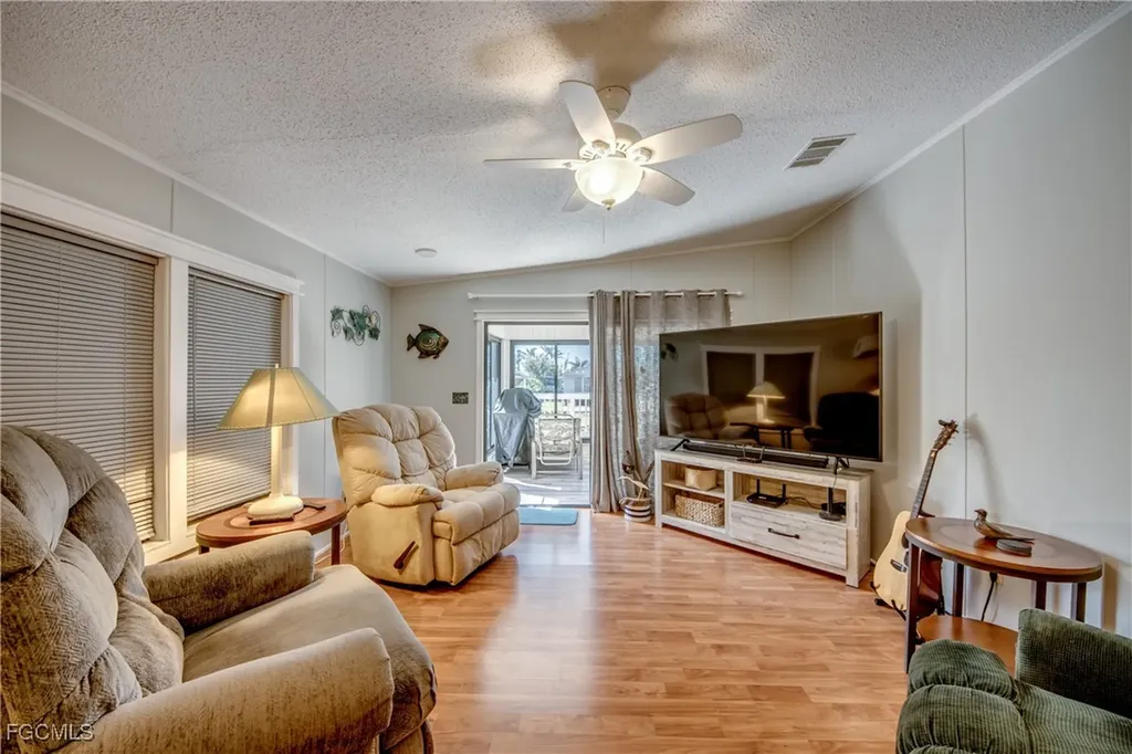 5020 Gulfgate Lane St. James City FL 33956