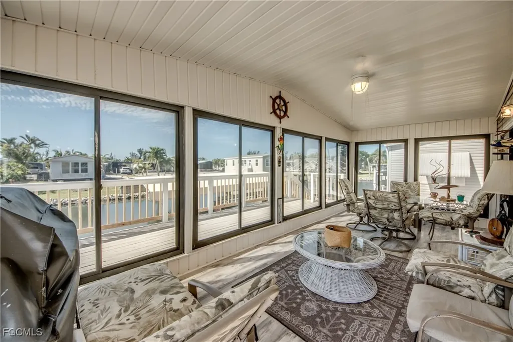 5020 Gulfgate Lane St. James City FL 33956