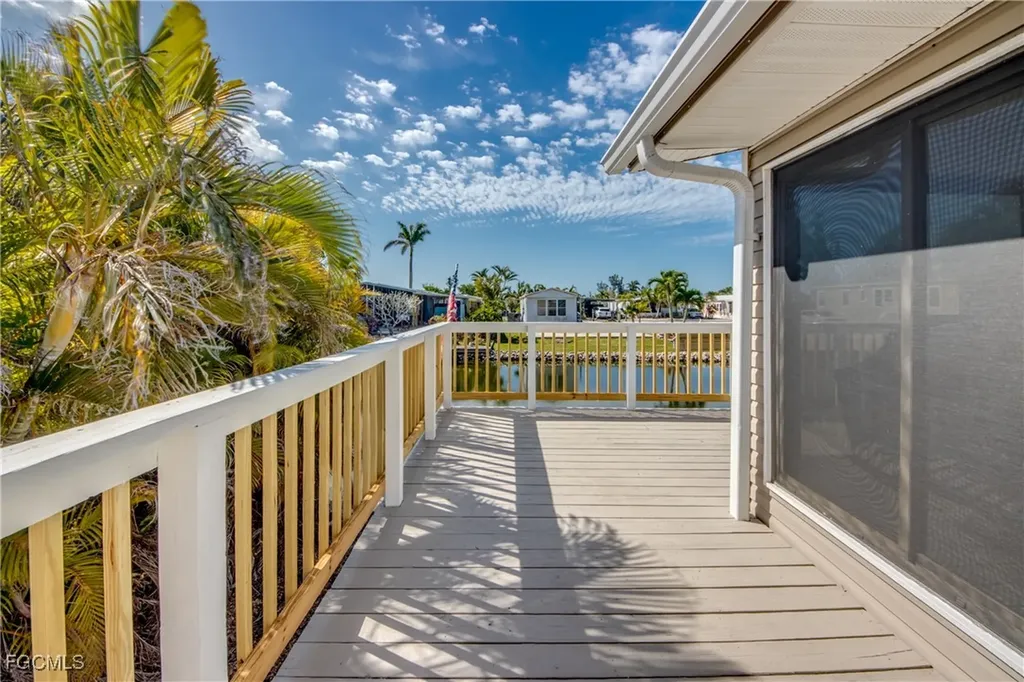 5020 Gulfgate Lane St. James City FL 33956