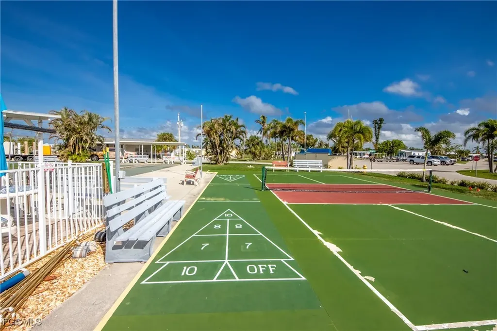 5020 Gulfgate Lane St. James City FL 33956