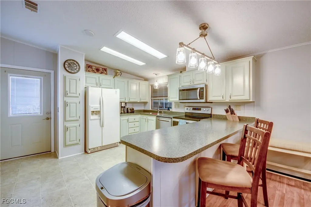 5020 Gulfgate Lane St. James City FL 33956