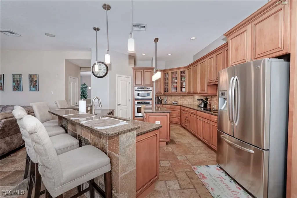2632 Fairmont Cove Court Cape Coral FL 33991