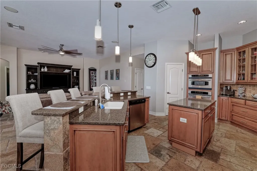 2632 Fairmont Cove Court Cape Coral FL 33991