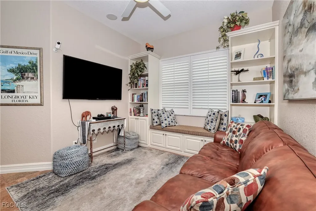 2632 Fairmont Cove Court Cape Coral FL 33991