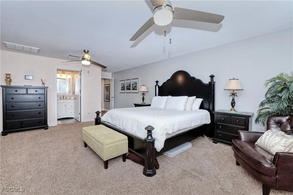 2632 Fairmont Cove Court Cape Coral FL 33991