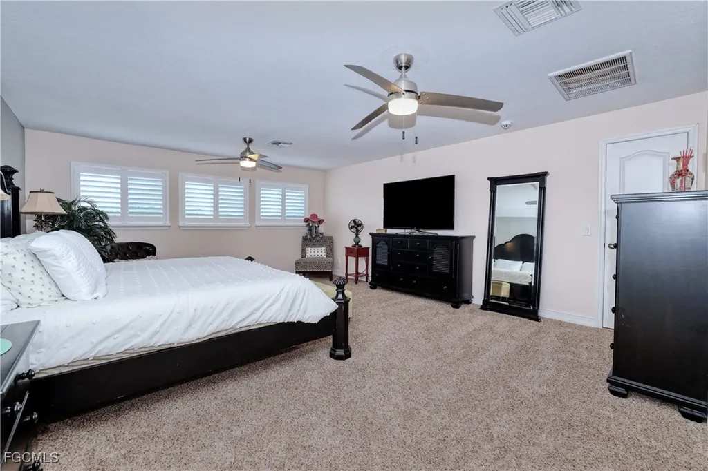2632 Fairmont Cove Court Cape Coral FL 33991