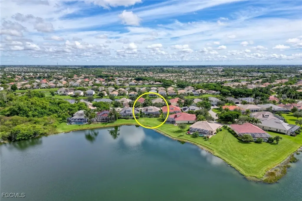 2632 Fairmont Cove Court Cape Coral FL 33991