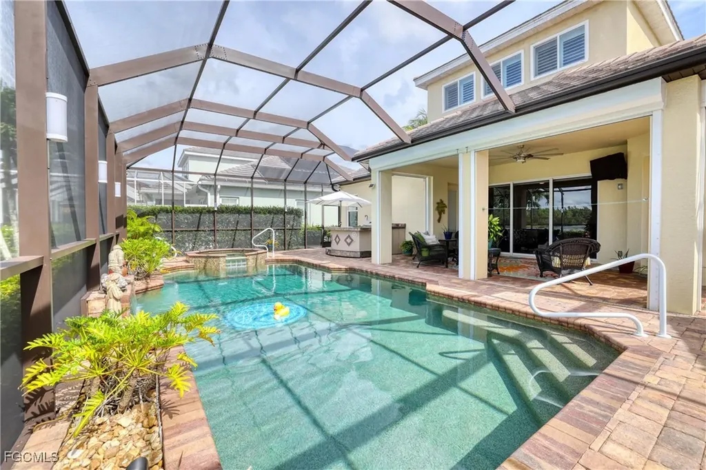 2632 Fairmont Cove Court Cape Coral FL 33991
