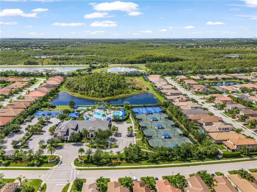 11715 Oakwood Preserve Place Fort Myers FL 33913