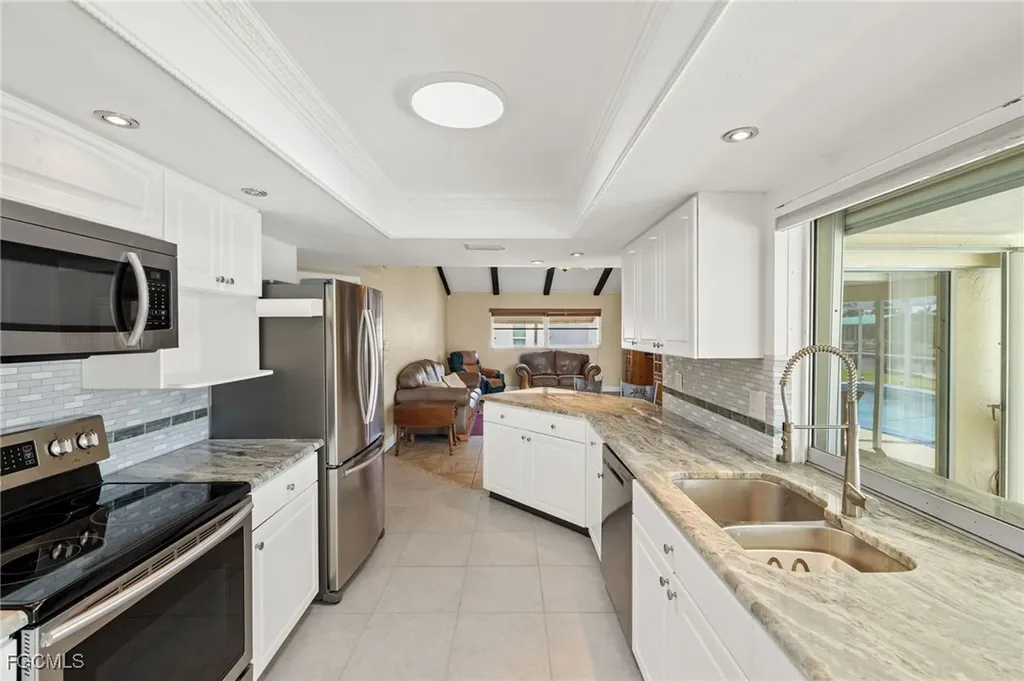 1740 Savona Parkway Cape Coral FL 33904