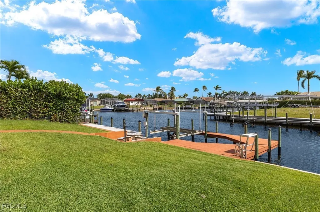 1740 Savona Parkway Cape Coral FL 33904