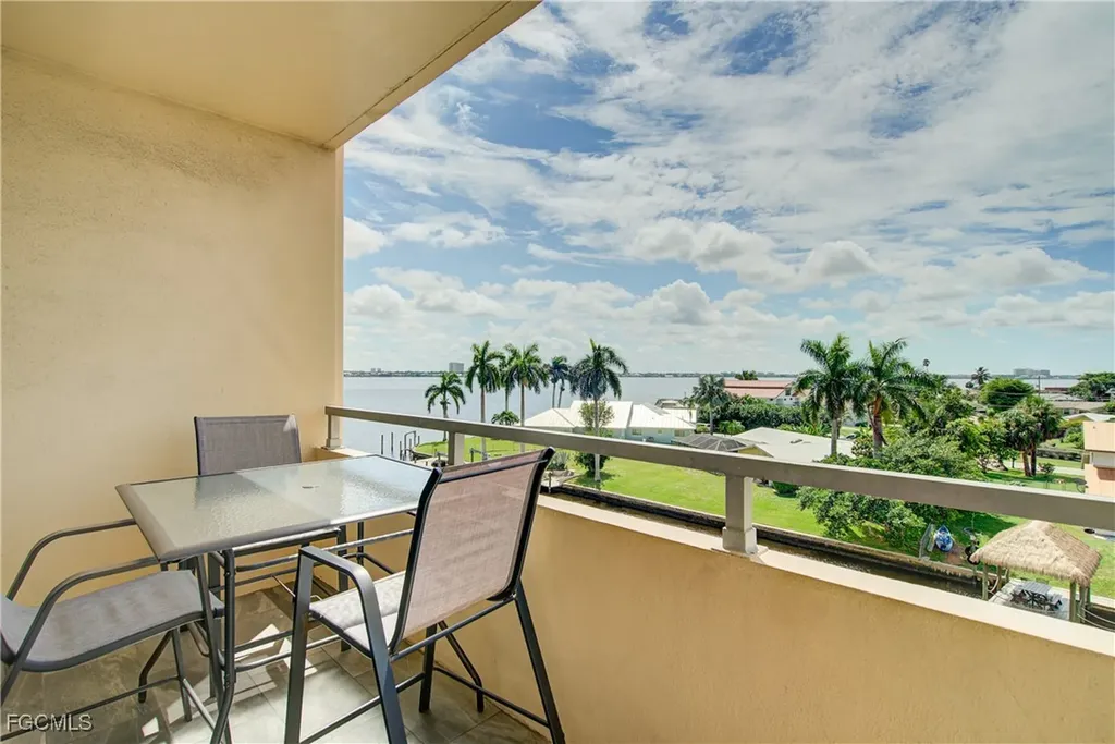 1766 Cape Coral Parkway E Cape Coral FL 33904