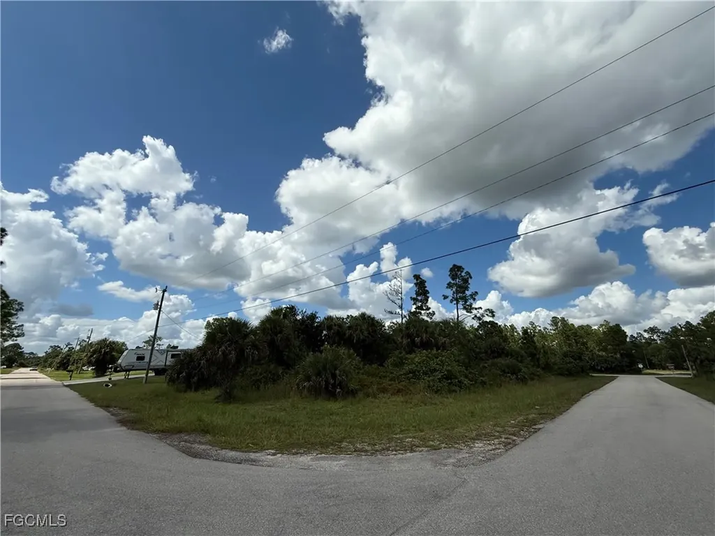 1137 Rachel Street E Lehigh Acres FL 33974