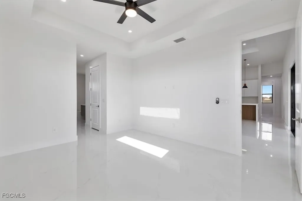 4102 NW 39th Street Cape Coral FL 33993