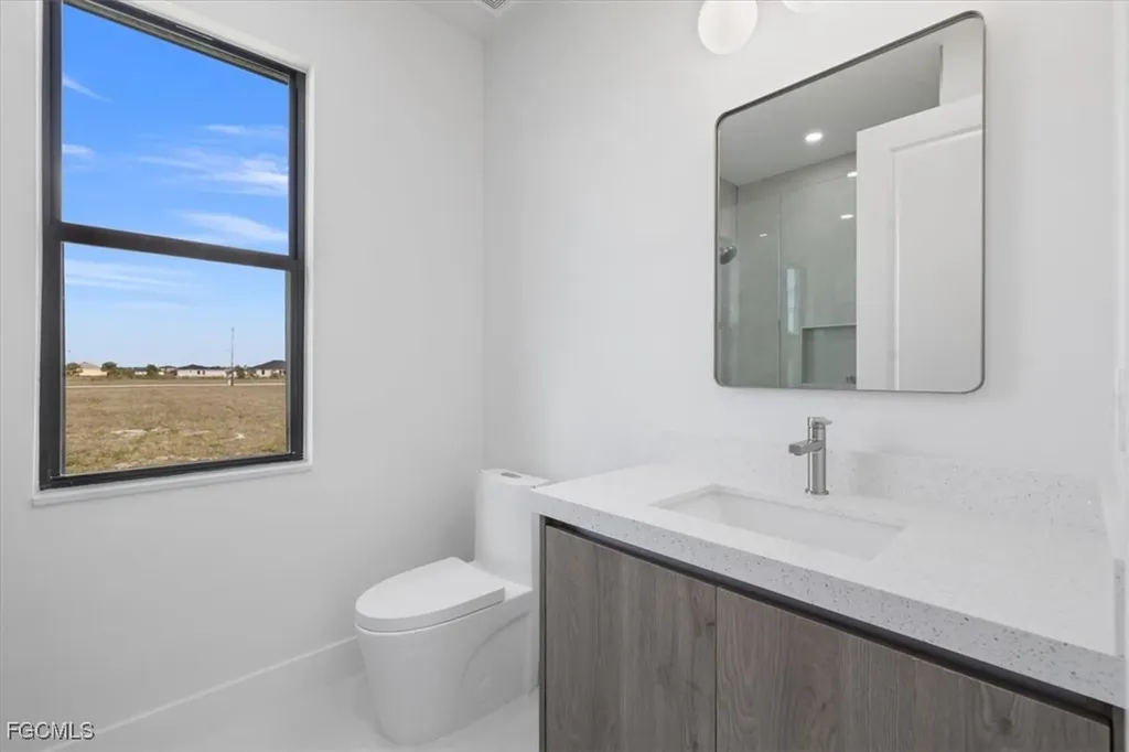 4102 NW 39th Street Cape Coral FL 33993