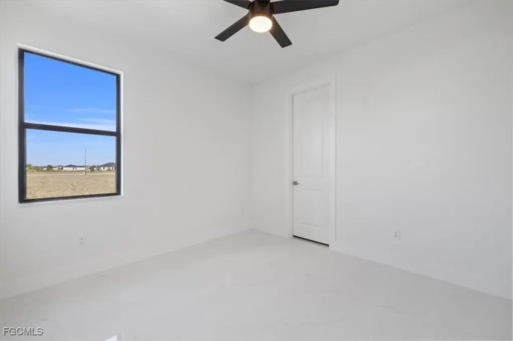 4102 NW 39th Street Cape Coral FL 33993