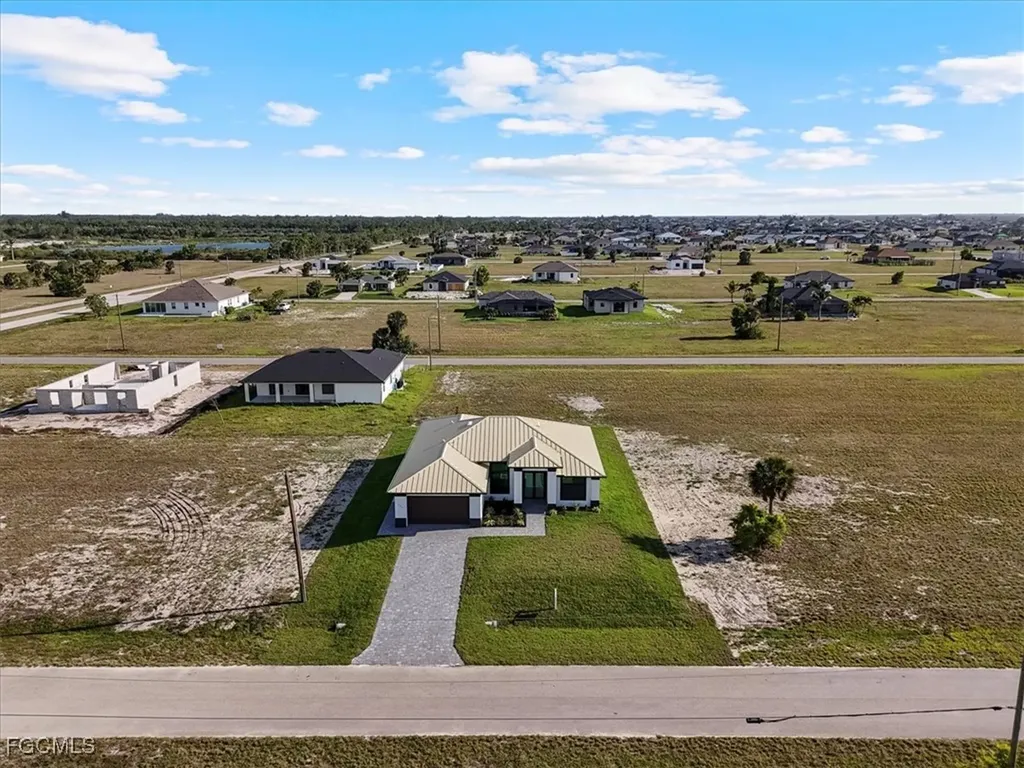 4102 NW 39th Street Cape Coral FL 33993