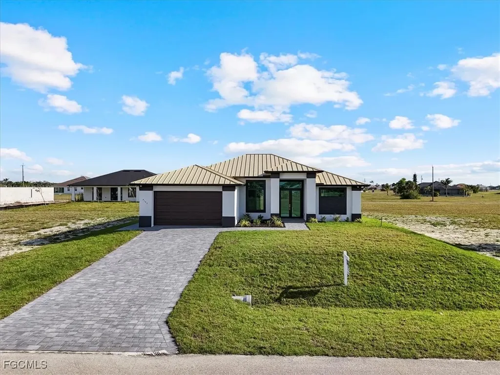 4102 NW 39th Street Cape Coral FL 33993