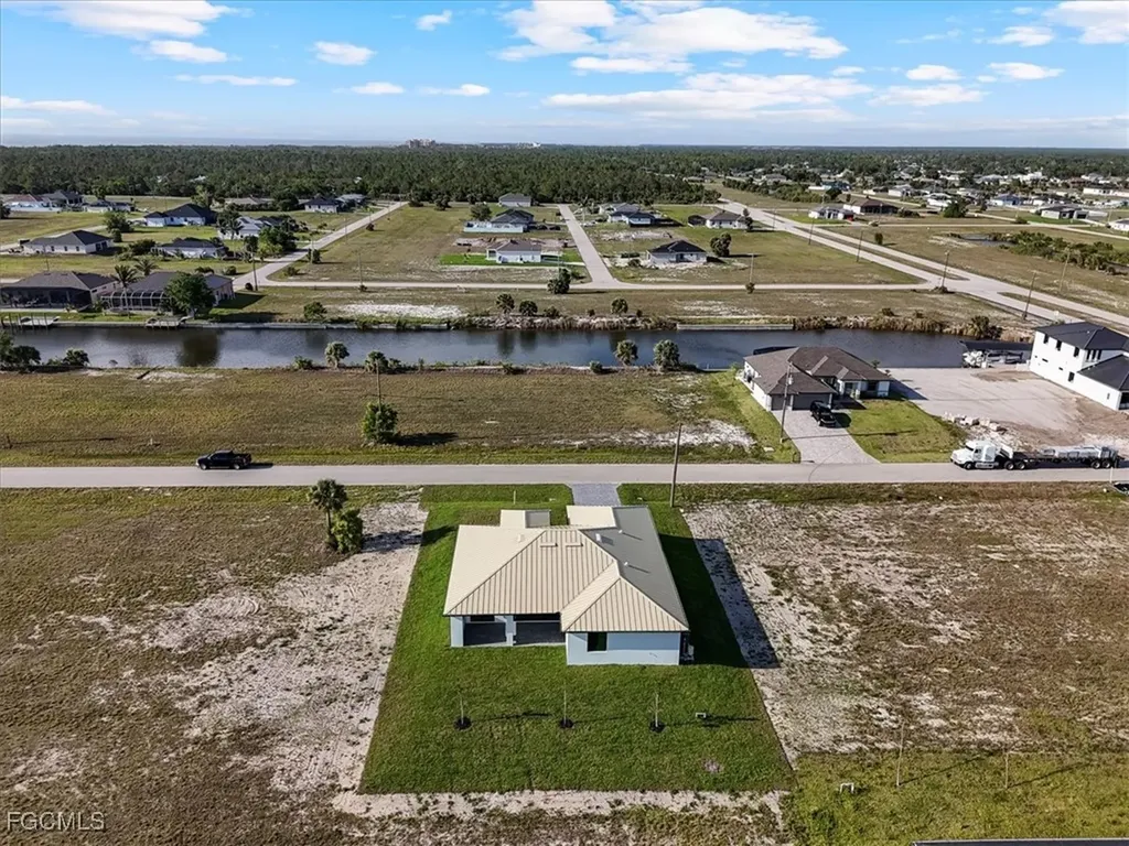 4102 NW 39th Street Cape Coral FL 33993