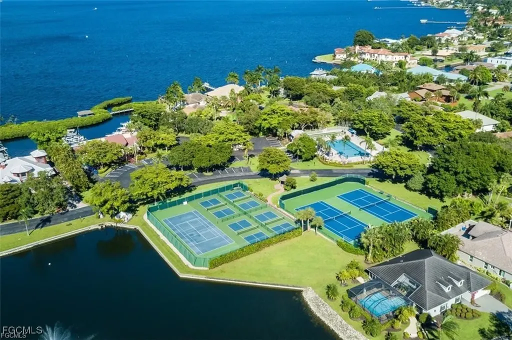 9705 Keel Court Fort Myers FL 33919