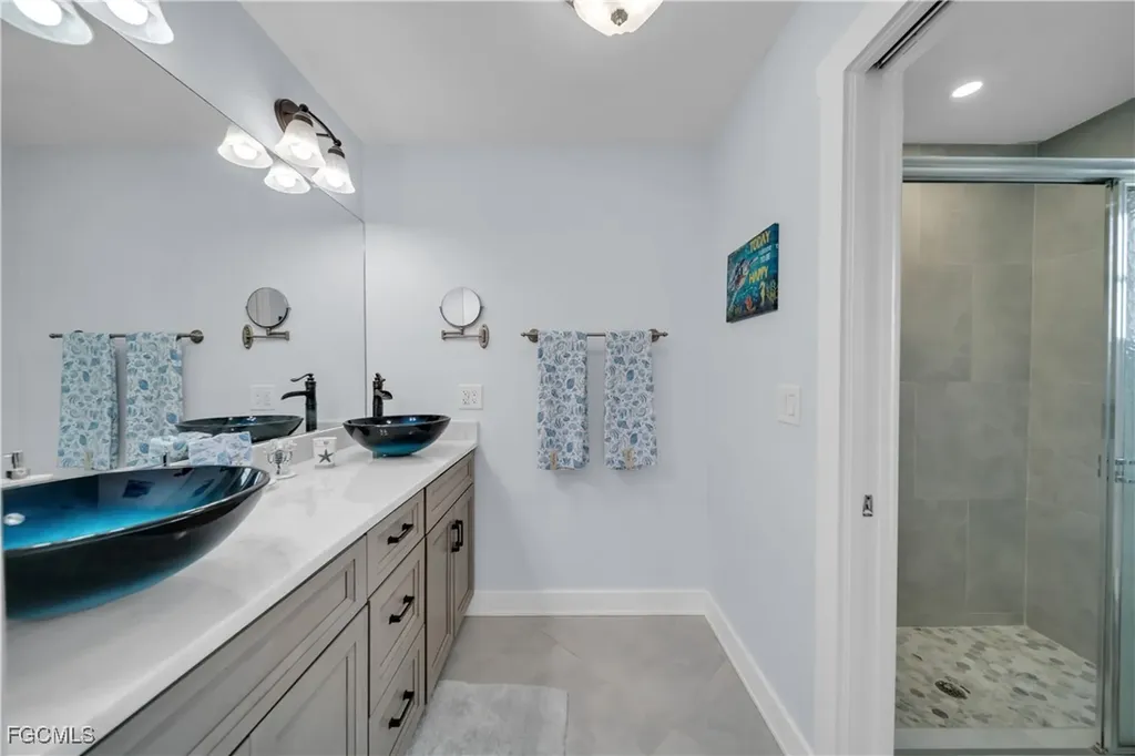 1321 SE 21st Lane Cape Coral FL 33990