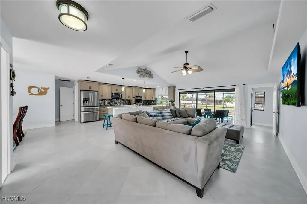 1321 SE 21st Lane Cape Coral FL 33990