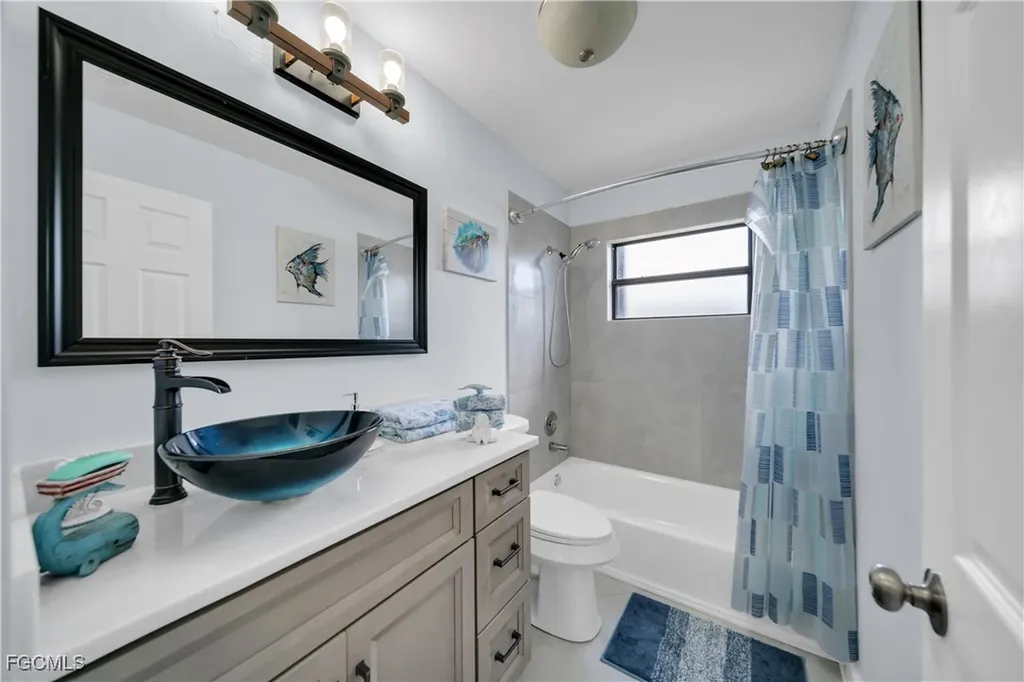 1321 SE 21st Lane Cape Coral FL 33990