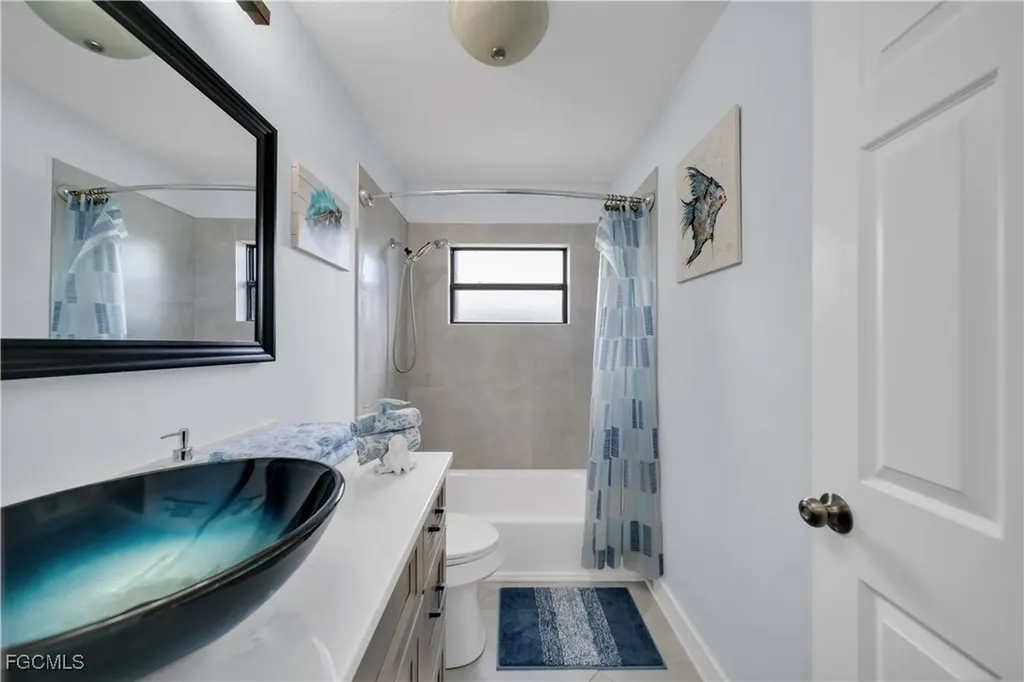 1321 SE 21st Lane Cape Coral FL 33990