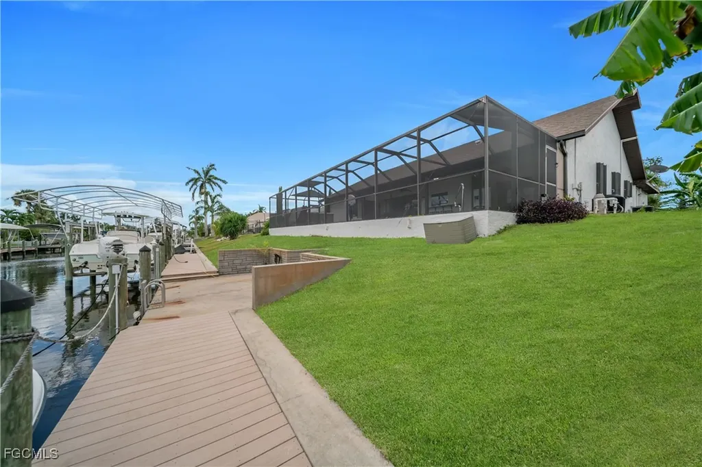 1321 SE 21st Lane Cape Coral FL 33990