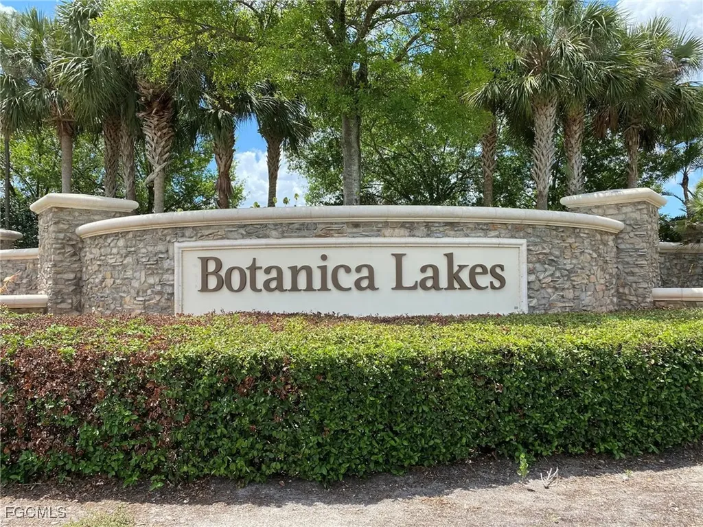 10117 Silver Maple Court Fort Myers FL 33913