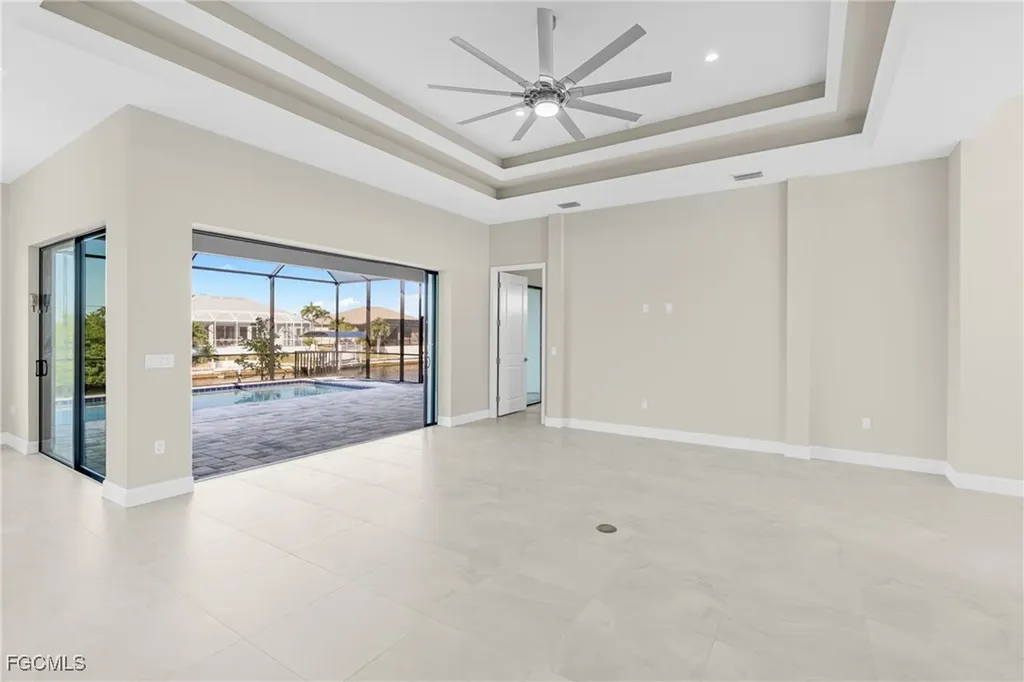 1438 NW 38th Place Cape Coral FL 33993