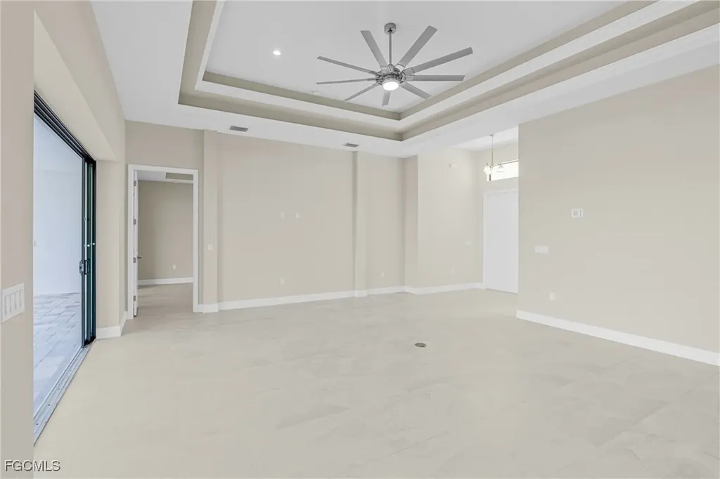 1438 NW 38th Place Cape Coral FL 33993