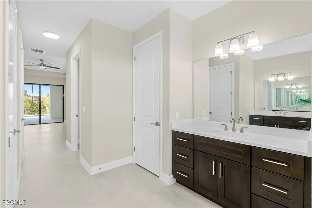 1438 NW 38th Place Cape Coral FL 33993