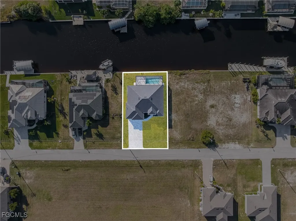1438 NW 38th Place Cape Coral FL 33993