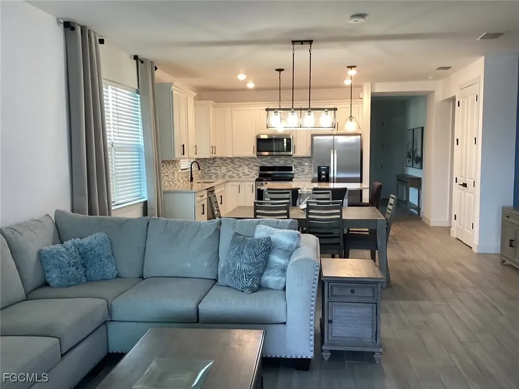 17332 Corsini Drive Fort Myers FL 33913