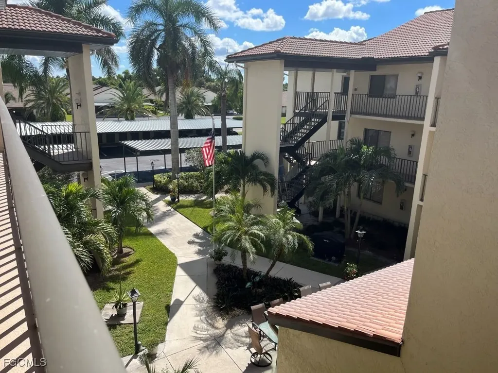 11500 Caravel Circle Fort Myers FL 33908