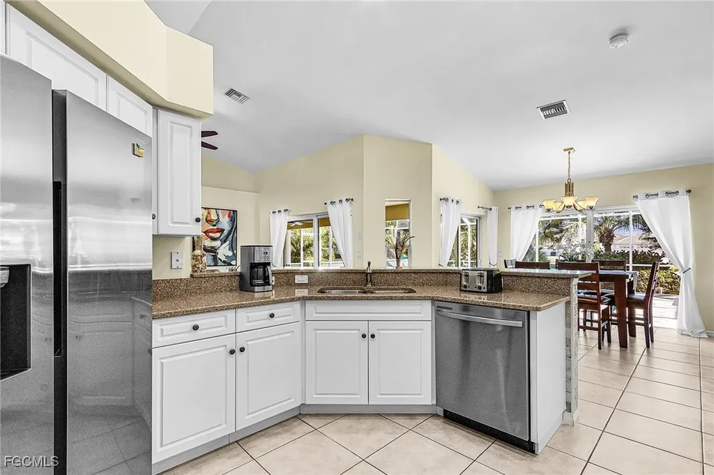 3433 SW 7th Lane Cape Coral FL 33991