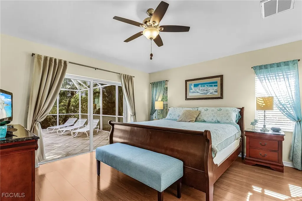3433 SW 7th Lane Cape Coral FL 33991