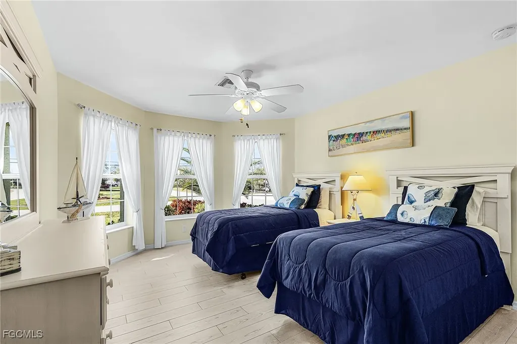 3433 SW 7th Lane Cape Coral FL 33991