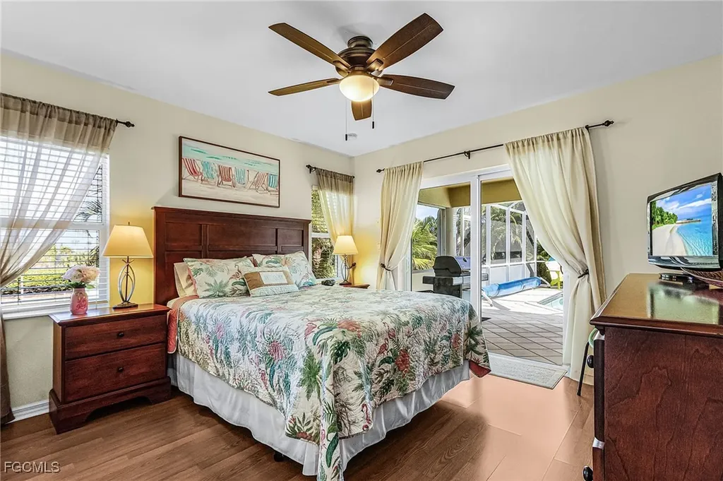 3433 SW 7th Lane Cape Coral FL 33991