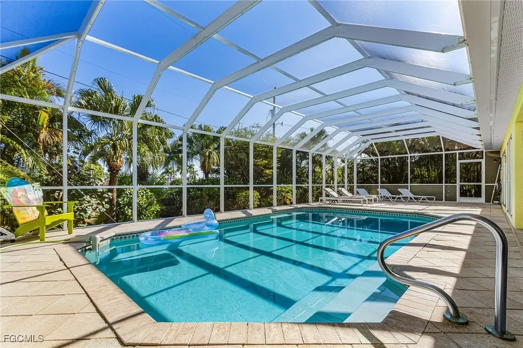 3433 SW 7th Lane Cape Coral FL 33991