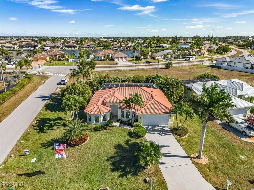 3433 SW 7th Lane Cape Coral FL 33991