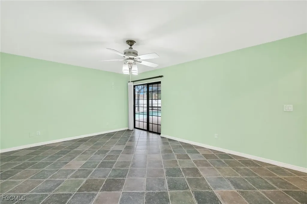 2531 SE 25th Avenue Cape Coral FL 33904